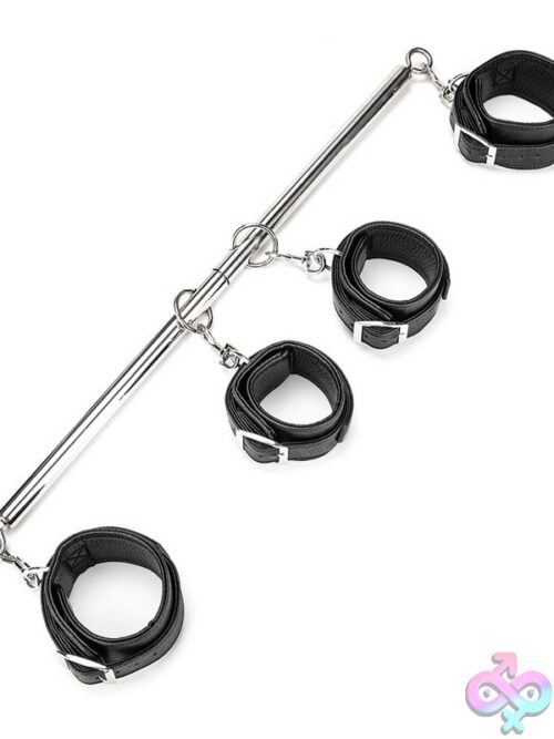 4 Cuff Expandable Spreader Bar Set In Black - Image 2