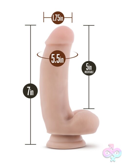 Realistic Looking Cocks for Female