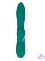 Mystique Venus Vibe – Dual-Motor Rabbit Vibrator in Green - Image 3