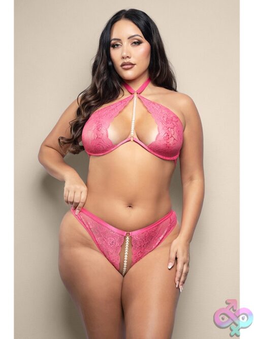 Queen Halter Bra &Amp; Crotchless Pearl Panty Set - Image 2