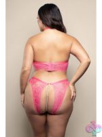 Queen Halter Bra & Crotchless Pearl Panty Set - Image 3