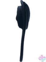Riski Rechargeable Clitoral Vibe For Couples - Image 3