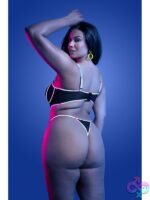 Solar Flare Reflective Bra & Panty Set – Black Queen Size - Image 3