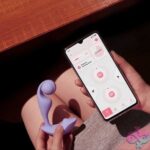 Trill Wearable Dual Vibrator - Lavender - Image 4